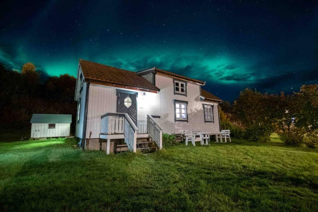 Nordlandshus ved Lofotr Villa Bostad Eksteriør bilde